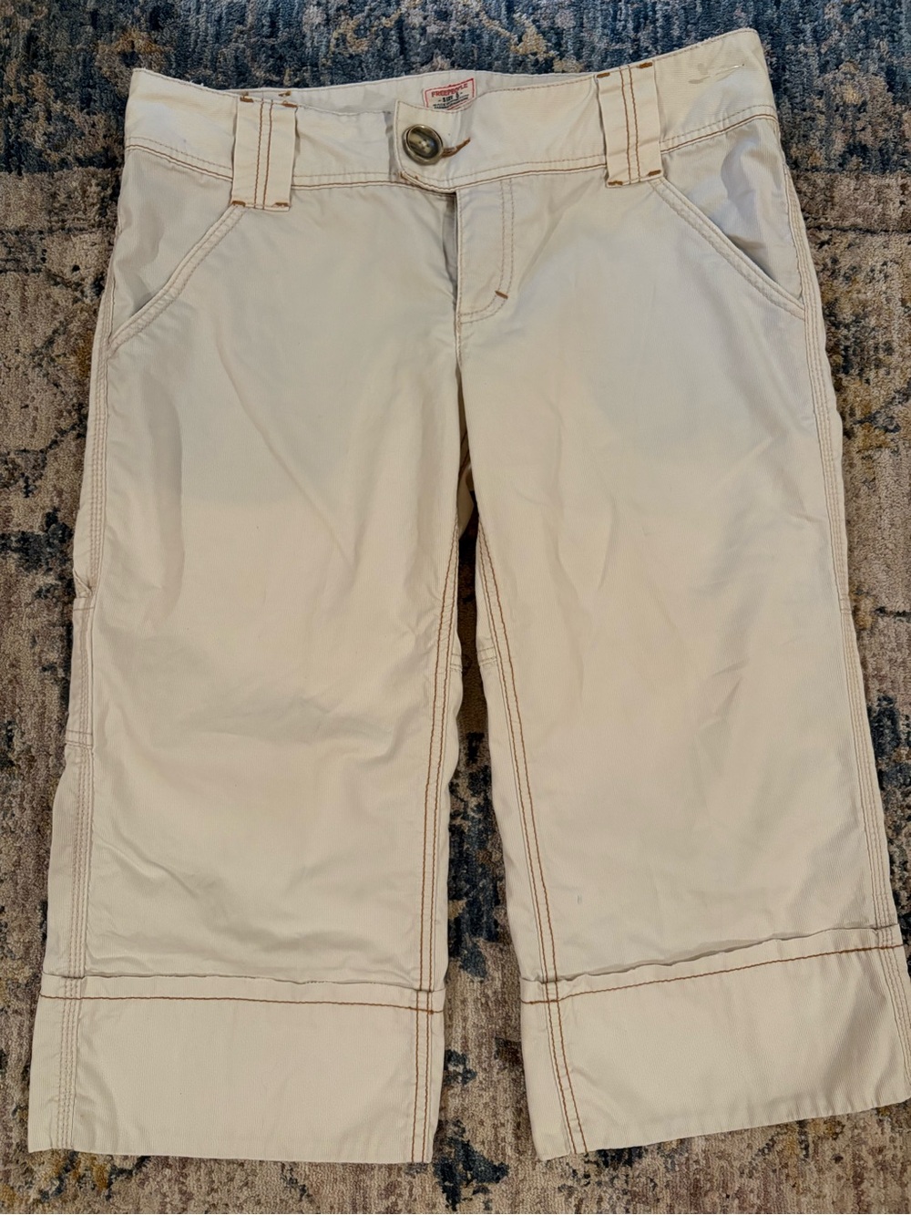 Free People FP vintage Y2K 2000s cargo khaki capris size 8